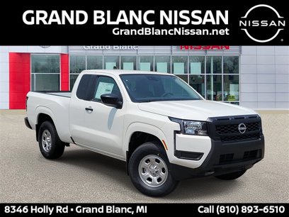 New 2025 Nissan Frontier S