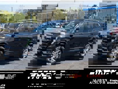 New 2025 GMC Acadia Elevation w/ Elevation Premium Package