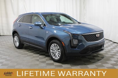 New 2024 Cadillac XT4 Luxury w/ Cold Weather Package