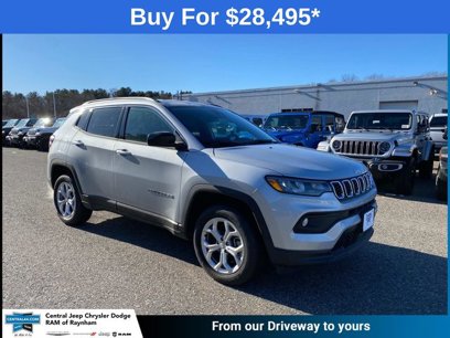 New 2024 Jeep Compass Latitude w/ Convenience Group