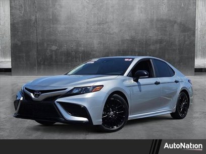 Used 2022 Toyota Camry SE w/ Carpet Mat Package (TMS)