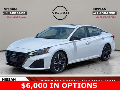 Used 2023 Nissan Altima 2.5 SR w/ SR Premium Package