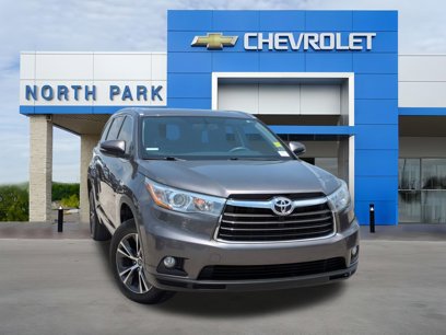 Used 2016 Toyota Highlander XLE