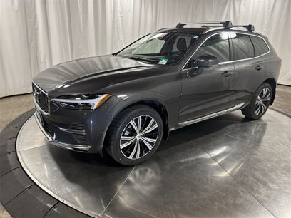 Used 2022 Volvo XC60 B6 Inscription w/ Advanced Package