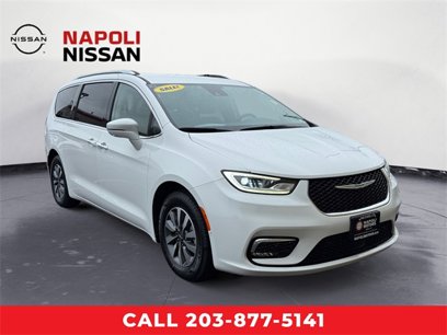 Used 2021 Chrysler Pacifica Touring-L