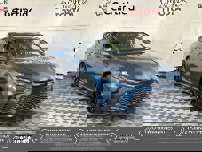 Used 2025 Toyota Camry SE