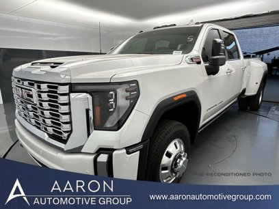 Used 2025 GMC Sierra 3500 Denali w/ Technology Package