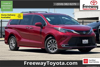 Certified 2022 Toyota Sienna XLE