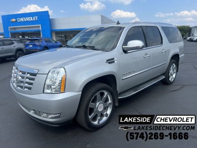 Used 2011 Cadillac Escalade ESV Luxury