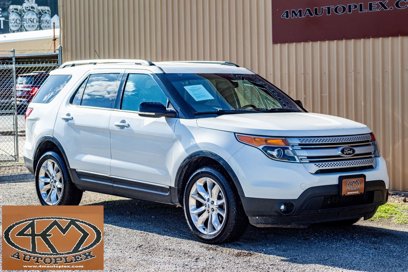 Used 2014 Ford Explorer XLT w/ Equipment Group 202A