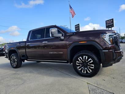 Used 2024 GMC Sierra 2500 Denali Ultimate w/ Max Trailering Package