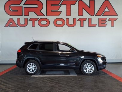Used 2015 Jeep Cherokee Latitude w/ Comfort/Convenience Group