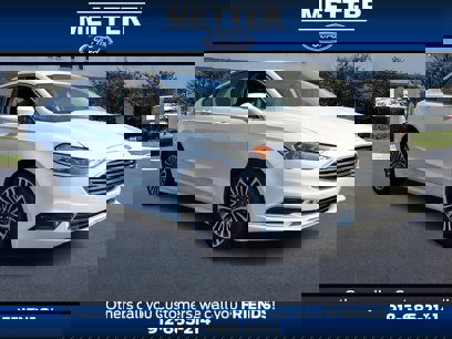 Used 2018 Ford Fusion SE w/ Fusion SE Technology Package