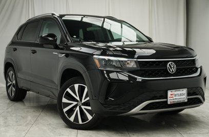 Used 2022 Volkswagen Taos SE