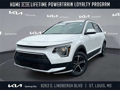 New 2025 Kia Niro EX
