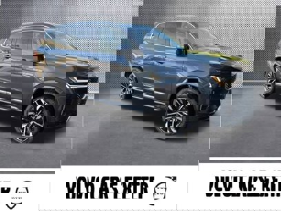 New 2026 Volvo XC90 B6 Plus