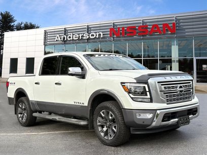 Certified 2023 Nissan Titan Platinum Reserve w/ Moonroof Package