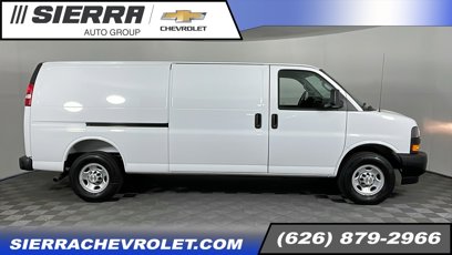 New 2025 Chevrolet Express 2500 Extended w/ Communications Package