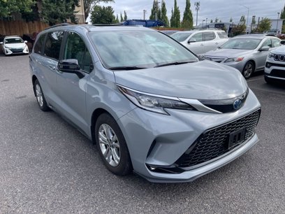 Used 2023 Toyota Sienna XSE w/ XSE Plus Package