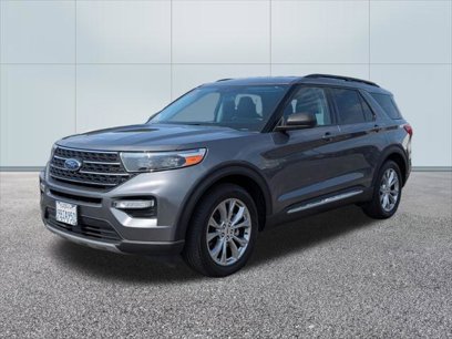 Certified 2022 Ford Explorer XLT w/ Equipment Group 202A