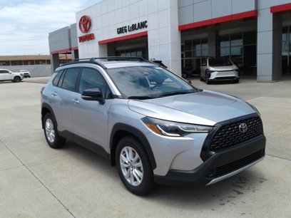 New 2025 Toyota Corolla Cross LE