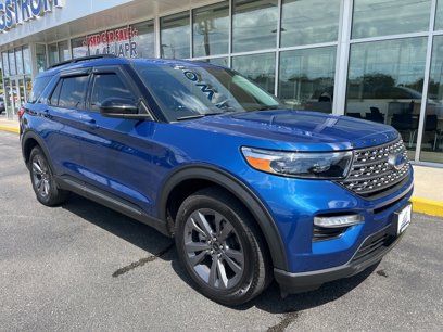Certified 2022 Ford Explorer XLT w/ Equipment Group 202A