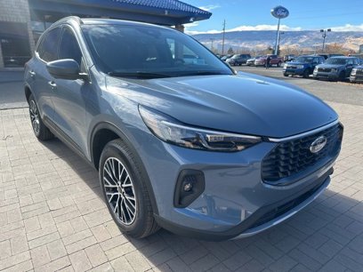 New 2025 Ford Escape SE w/ PHEV Premium Package
