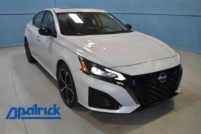 Used 2024 Nissan Altima 2.5 SR