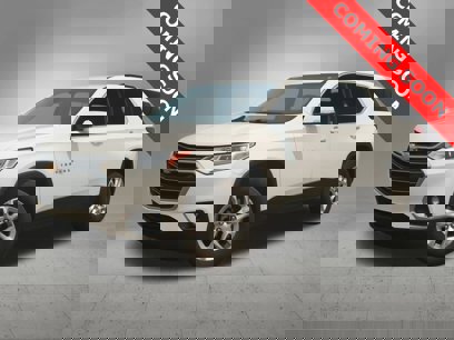 Used 2018 Chevrolet Traverse LT