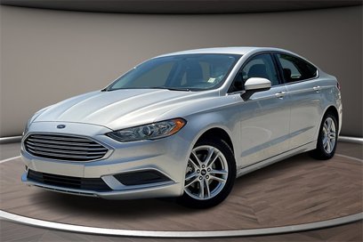 Used 2018 Ford Fusion SE w/ Fusion SE Technology Package