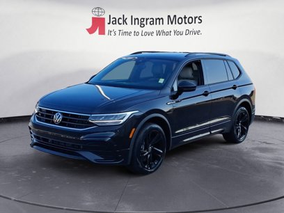 Used 2023 Volkswagen Tiguan SE R-Line