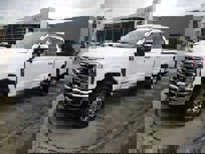 New 2025 Ford F250 Lariat
