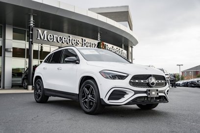 New 2025 Mercedes-Benz GLA 250 4MATIC