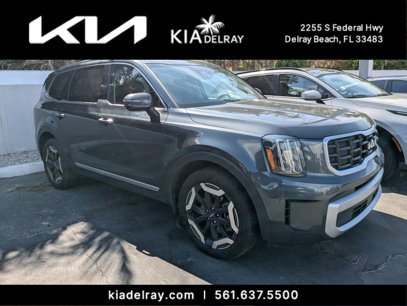Used 2024 Kia Telluride S