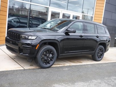 New 2025 Jeep Grand Cherokee L Altitude w/ Trailer Tow Package