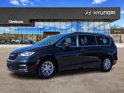 Used 2022 Chrysler Pacifica Touring-L