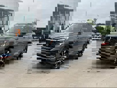 New 2025 Volkswagen Atlas SEL Premium R-Line