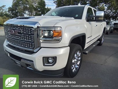Used 2018 GMC Sierra 2500 Denali w/ Duramax Plus Package