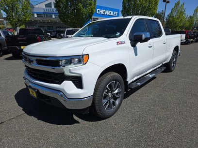 New 2025 Chevrolet Silverado 1500 LT