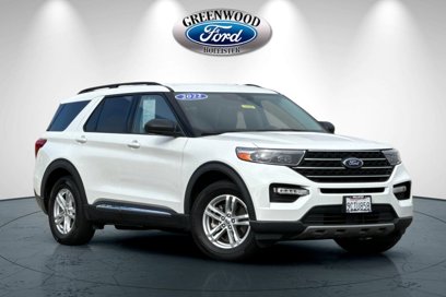 Certified 2022 Ford Explorer XLT w/ Equipment Group 202A