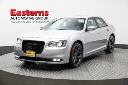 Used 2023 Chrysler 300 S