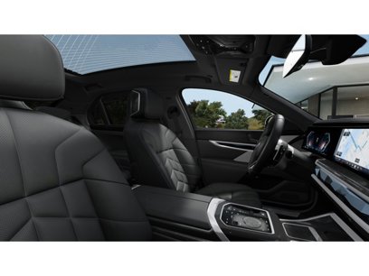 New 2025 BMW 760i xDrive