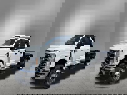 New 2024 Ford F350 XL w/ XL Chrome Package