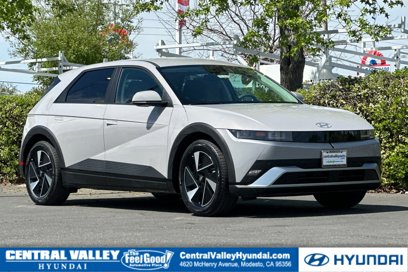 New 2025 Hyundai Ioniq 5 SE