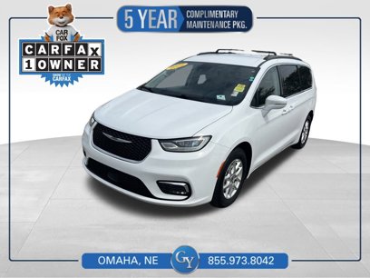 Used 2022 Chrysler Pacifica Touring-L