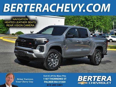 Used 2024 Chevrolet Colorado Z71 w/ Z71 Convenience Package 2