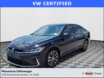 Certified 2025 Volkswagen Jetta SE