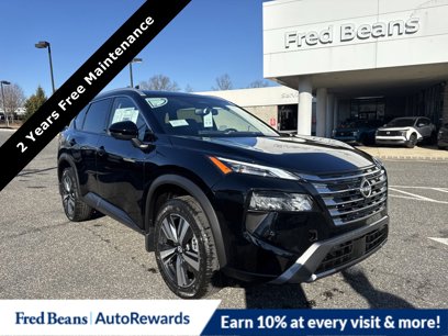 New 2025 Nissan Rogue SL w/ Tech Package