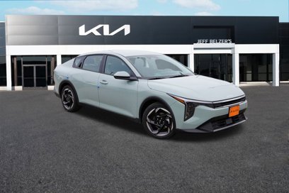 New 2025 Kia K4 EX