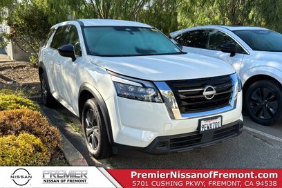 Certified 2023 Nissan Pathfinder S